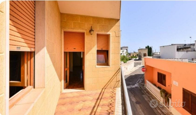 Due appartamentini a pochi km da Castro