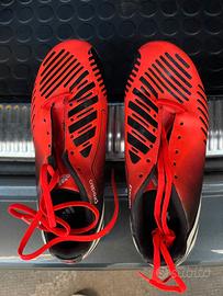 scarpe calcio adidas serie Predator.