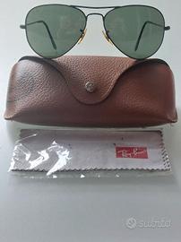 Ray-Ban