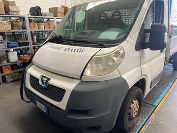 PEUGEOT BOXER 2.2 HDi – Cassone fisso 3,70m
