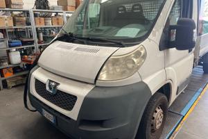 PEUGEOT BOXER 2.2 HDi – Cassone fisso 3,70m