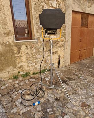 ILLUMINATORE spot Fresnel DESISTI  2000w-1000w-500