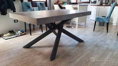 Tavolo cucina/salotto estendibile