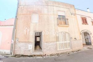 Terratetto unifamiliare via Armando Diaz 14, Marit