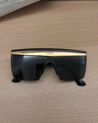Occhiali Versace  MOD 2254 Neri e oro