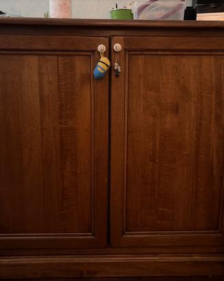 Mobile in legno massello da cucina/sala