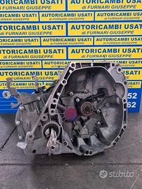 Cambio manuale Nissan Qashqai 1.6 HR16 2006/2013