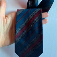 Cravatta Gianni Versace 100% seta Vintage