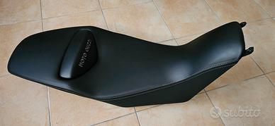 Sella Guzzi V85TT 2025