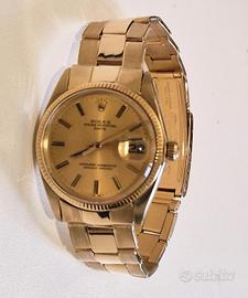 Rolex Oyster Perpetual Date in Oro Massiccio.