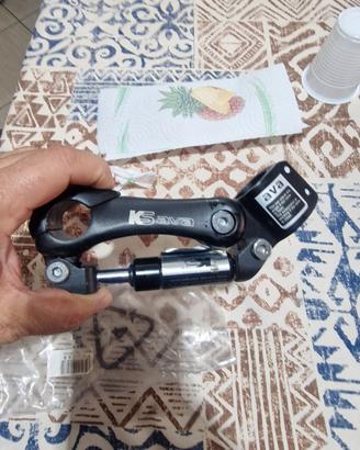 ammortizzatore di sterzo mtb