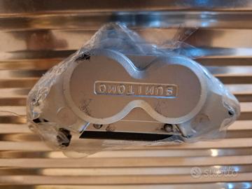 Yamaha pinse freno anteriore 