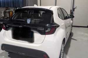 Toyota Yaris 1,5 Full Hybrid benzina
