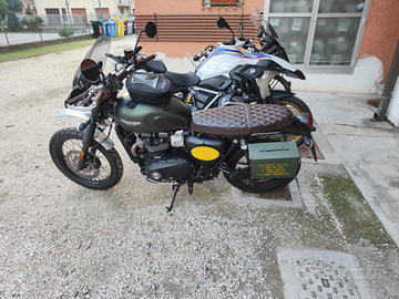 Triumph scrambler900