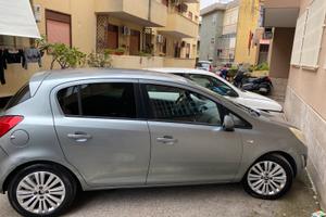 Opel corsa 1.2 benzina e gas