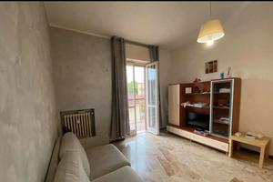 Santa Lucia con due balconi e cucina separata