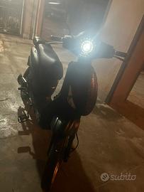 Vitale 2024 o si vende o si scambiacon motorino 50