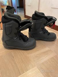 Scarponi Snowboard montagna