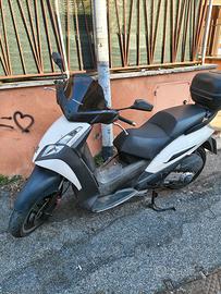 scooter Peugeot geopolis 300 rs