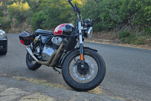 Royal Enfield Interceptor 650 cafè racer
