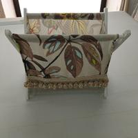 Porta riviste con tessuto Jab e passamaneria