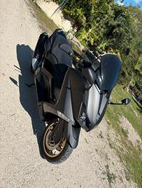 Yamaha Tmax 530