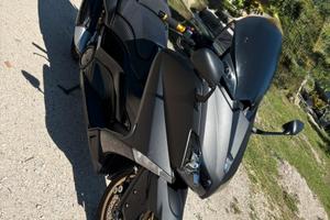 Yamaha Tmax 530