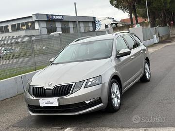 Skoda Octavia 1.4 TSI Wagon Executive G-Tec 2017