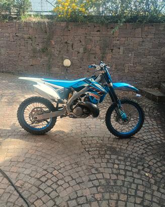 TM mx 250