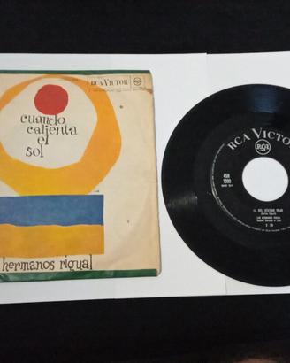 Los Hermanos Rigual – Cuando Calienta El Sol - Vi