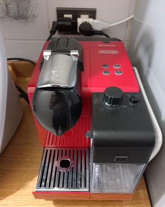 Delonghi nespresso caffè cappuccino