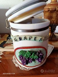 Barattolo di ceramica porta biscotti con cucchiaio