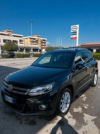 VW Tiguan 2.0 TDI 110cv Bluemotion gancio traino