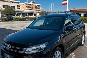 VW Tiguan 2.0 TDI 110cv Bluemotion gancio traino