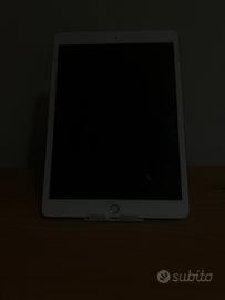 iPad 7ª Generazione 32GB Wi-Fi + Cellular