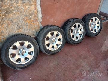 Set 4 cerchi in lega Audi+Gomme estive 205/65 R15
