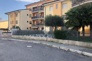 3 LOCALI A ISOLA DELLA SCALA