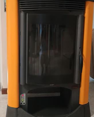 Stufa a pellet Thermorossi Ecotherm 6000