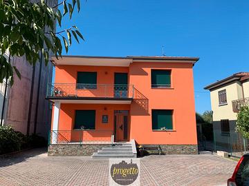 RONCHI D. App.to con giardinetto privato/Aff450