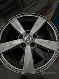 Cerchi  in lega Volvo V40