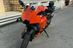 Non c'è un titolo che può blasonare questa moto