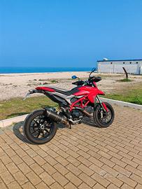 Ducati hypermotard 821