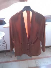 completo da cerimonia marrone 