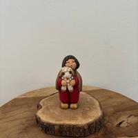 Bimbo con agnello rosso presepe classico Thun