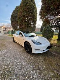 Tesla Model 3 Standard Range Plus