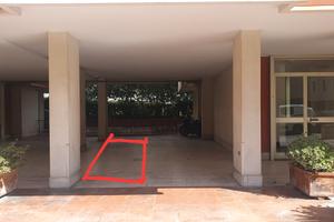 Posto auto al coperto 