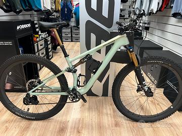 Specialized epic8 evo pro