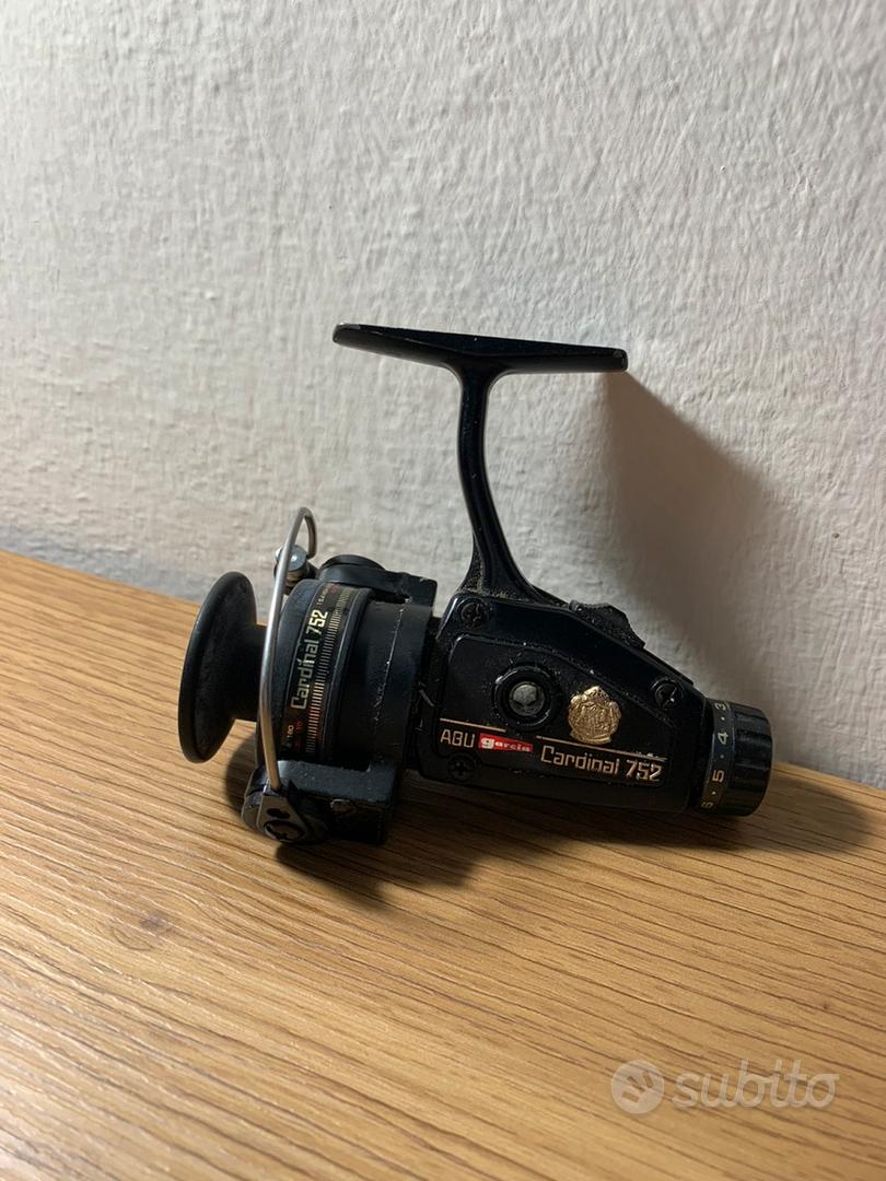 ABU カーディナル752 （ABU CARDINAL 752 FIXED SPOOL SPINNING