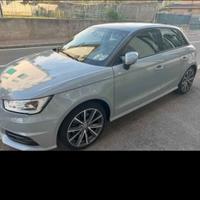 Audi A1  Sportback  1.4  125cv STronic  Benzina
