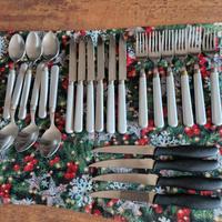 Set di posate anni 70 in acciaio inox e bachelite